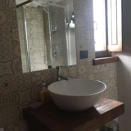 Antica Neviera House *